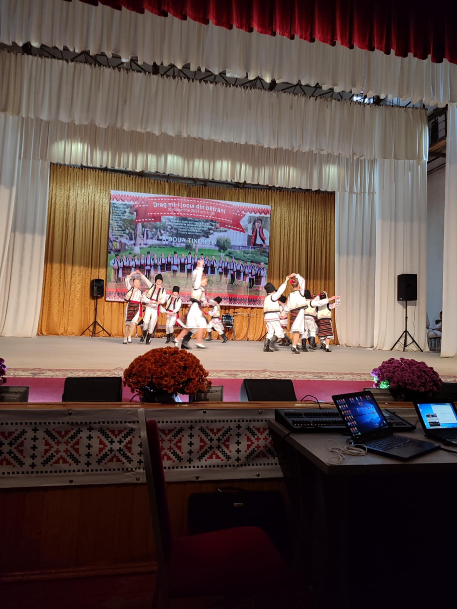 4fe0d8f0-1eb9-4d83-9c96-20e24b756301.jfif