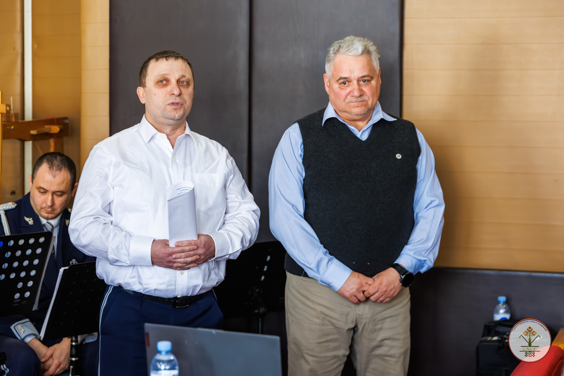 193 Ghid practic _ Fanfara.jpg